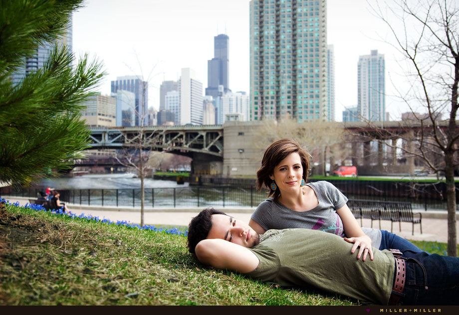 downtown chicago engaged couple portraits downtown chicago engaged couple portraits