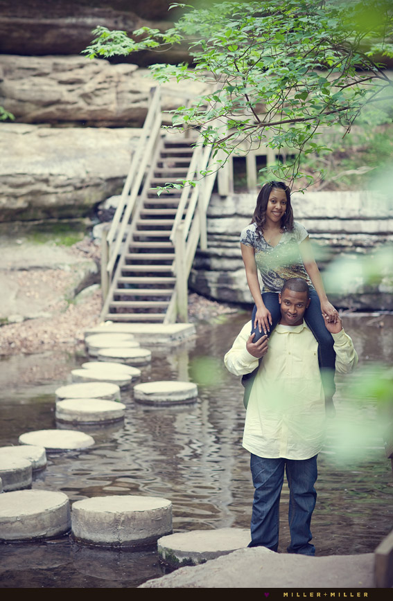 water river couple shoulder ride il pics water river couple shoulder ride il pics