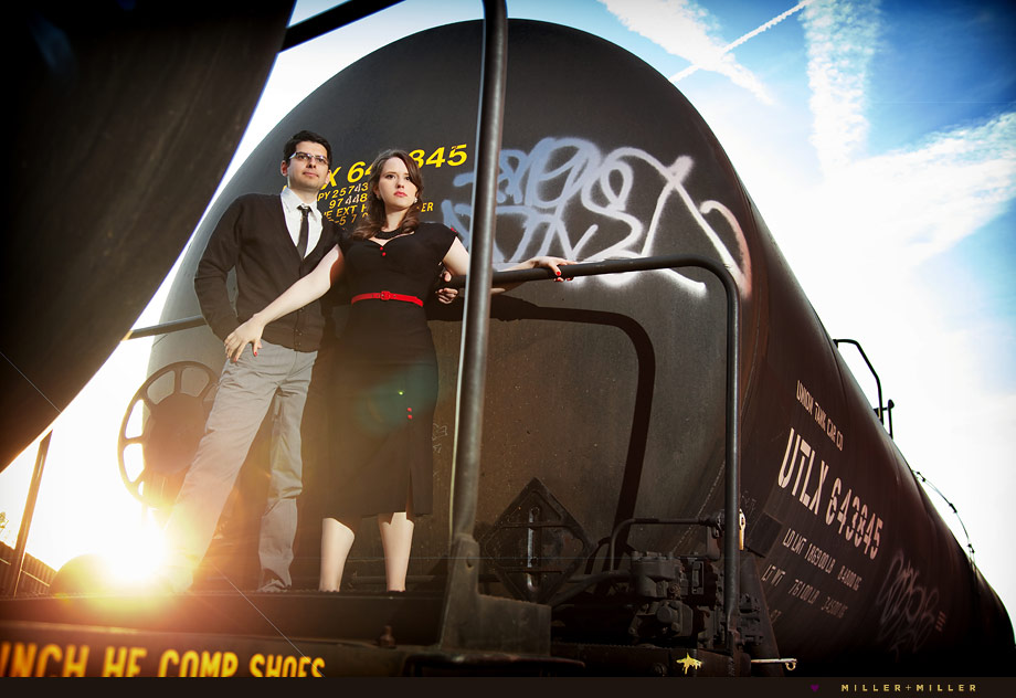 antique 1940's Chicago vintage engagement photo session