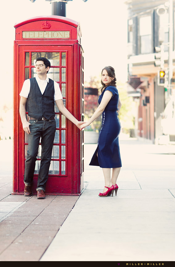 stunning vintage -engagement couple photographs urban chicago