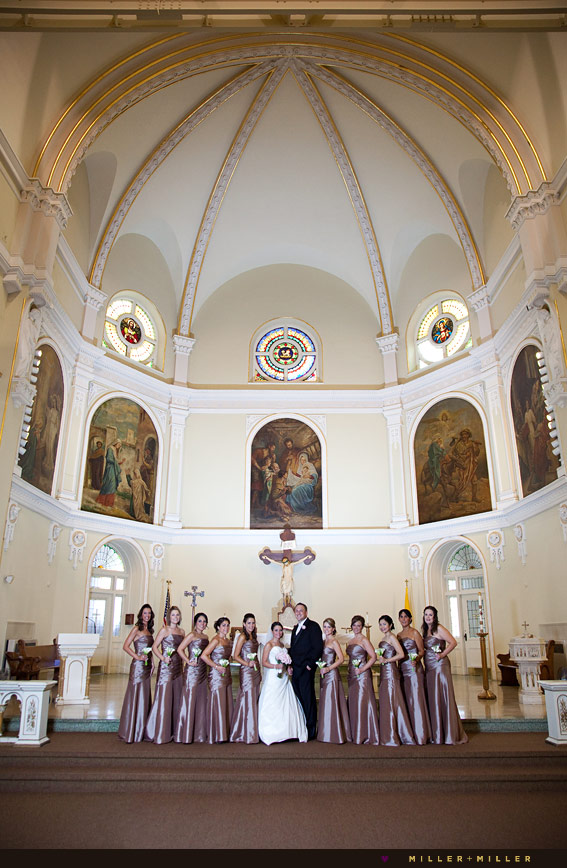 ornate Chicago church wedding photography