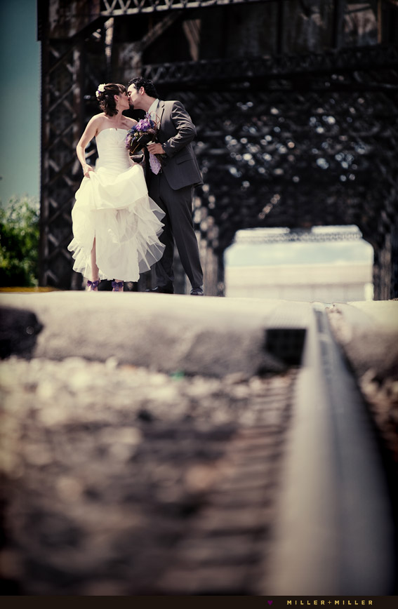 modern Chicago wedding pictures modern Chicago wedding pictures