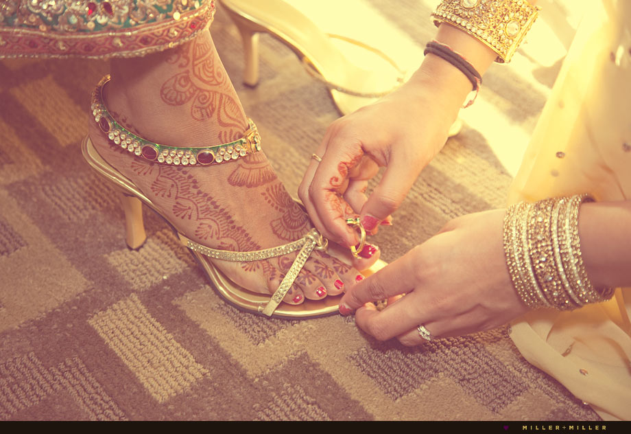 gold shoes henna feet gold shoes henna feet