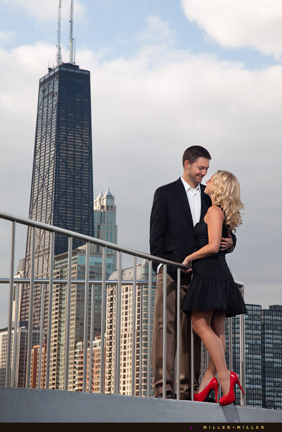 rooftop engagement photos chicago