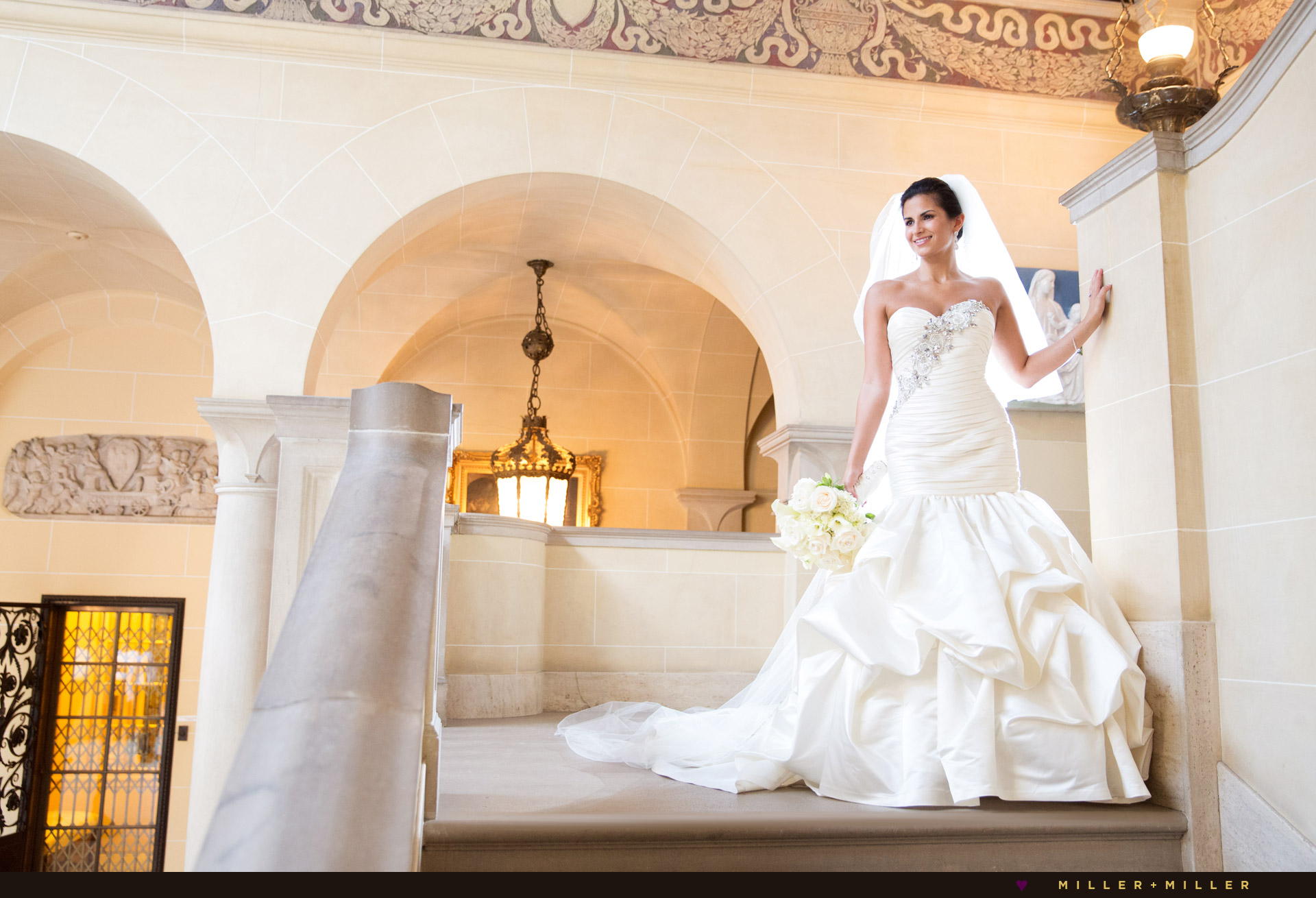 wedding-at-womens-board-grand-staircase-art-institute